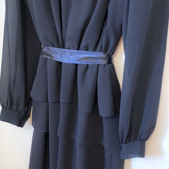 Vintage black midi dress with peplum ruffles - Picture 10 of 15